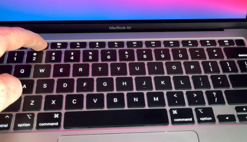 How to turn the keyboard light off on your Mac
